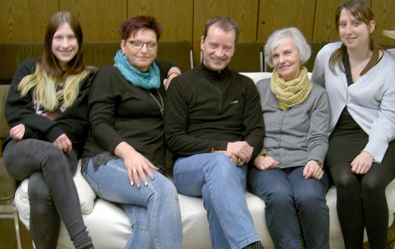 Das Foto zeigt von links: Lena Hortz, Anita Witzke, Christian Weynmayr, Barbara Sommer und Pia Bayer.