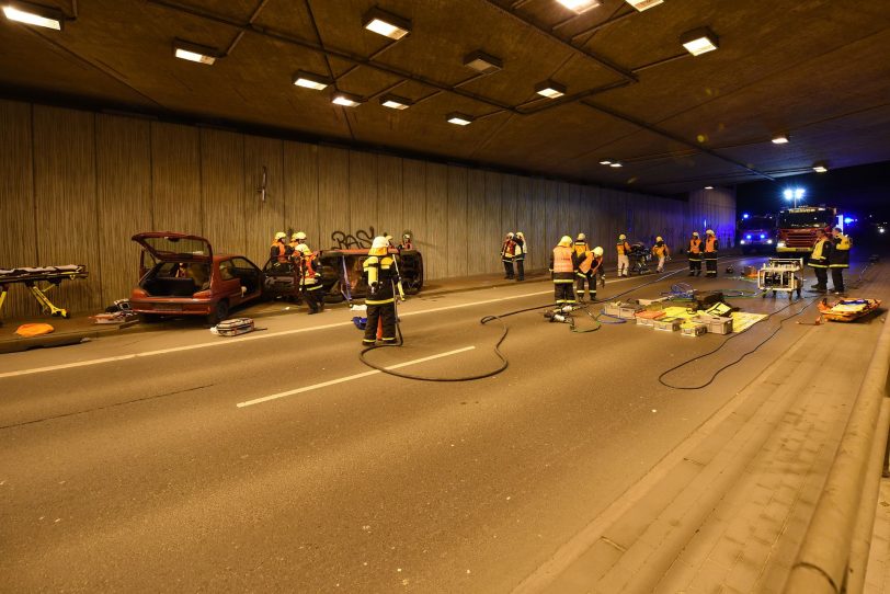 Mai: Tunnelübung