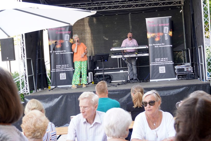 Das Duo „Viva l´amour“ sorgte für musikalische Unterhaltung.