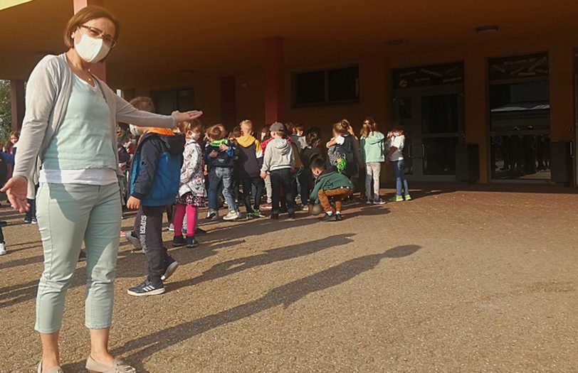 Schulleiterin Necla Sezer öffnet für alle interessierten Eltern angehender Erstklässler die Türen.