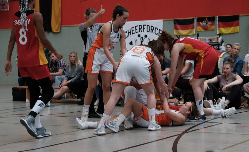Das Basketball Länderspiel Deutschland Niederlande in der H2K-Arena.