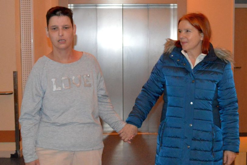 Jana und Anja Homeyer in der LWL-Klink Marl-Sinsen.