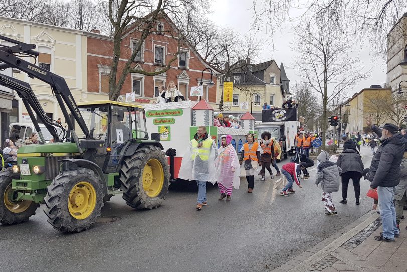 Rosenmontagsumzug der HeKaGe in Herne (NW), am Montag (24.02.2020).