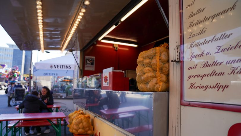 Frühlingskirmes in Wanne - nach zweijähriger Zwangspause geht es wieder rund.