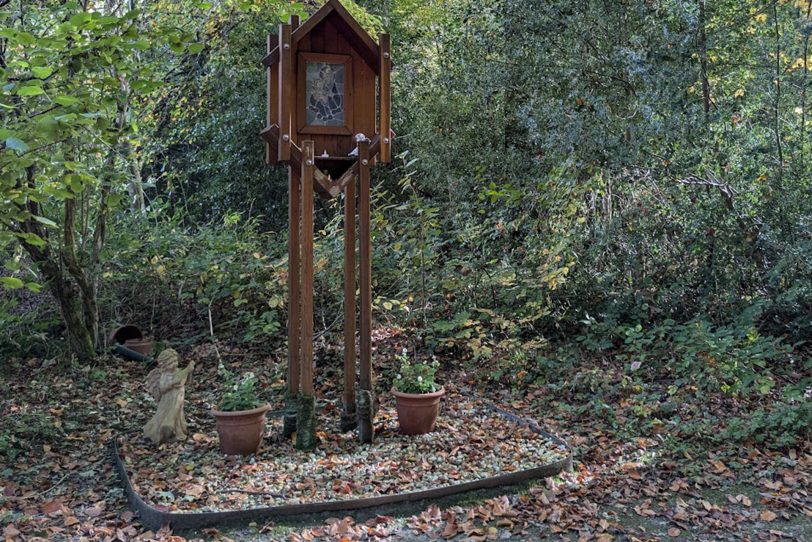 Herbstlicher Spaziergang im Gysenberg-Wald. Einzelne Jogger, Spaziergänger mit und ohne Hund, mit Pferd oder Kinderwagen genießen im Oktober 2024 eine kleine Auszeit vom hektischen Alltag.