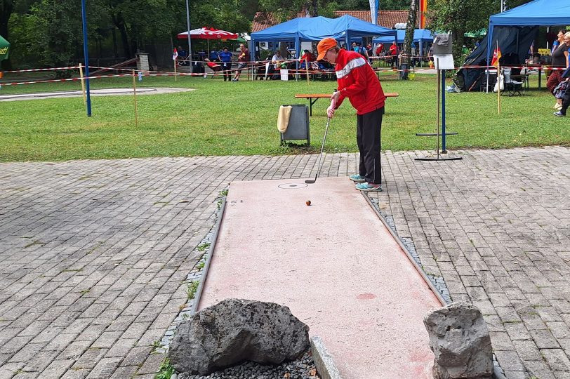 Lea Reitemeier bei der System Minigolf DM in Landshut.