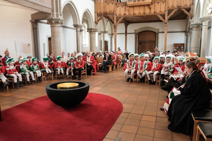 Karnevalistischer Gottesdienst mit der 1. HeKaGe (Archivaufnahme). Weiberfastnacht 2018