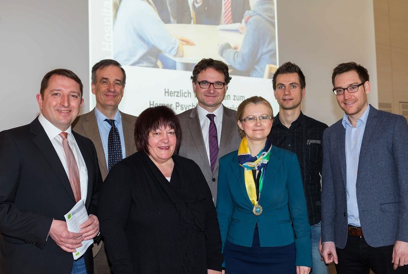 v.l.: Hartwig Trinn, Prof. Dr. Norbert Scherbaum, Dr. Cornelia Bombosch, Dr. Peter W. Nyhuis, Dr. Ljiljana Joksimovic, Ugur Gül und Dr. Jakov Gather.