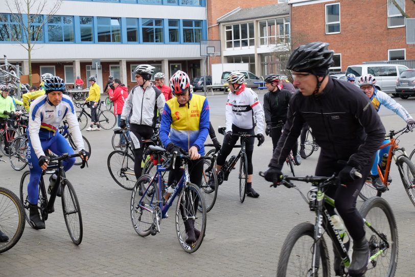 Start der RTF Frühlingsfahrt / CTF Emscherbike 2016 der RSG Herne.