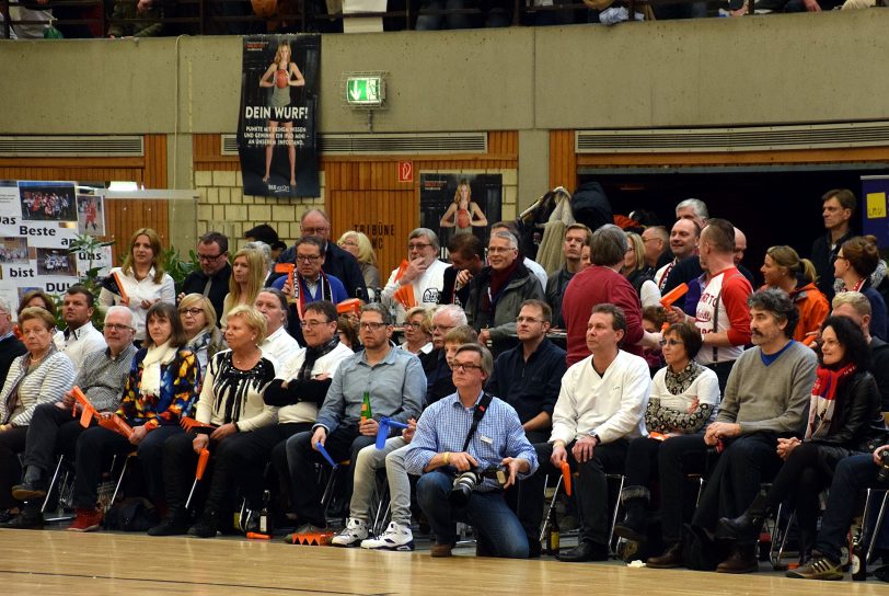 Ausverkaufte Halle zumTop4-Halbfinale Herner TC gegen Wasserburg.