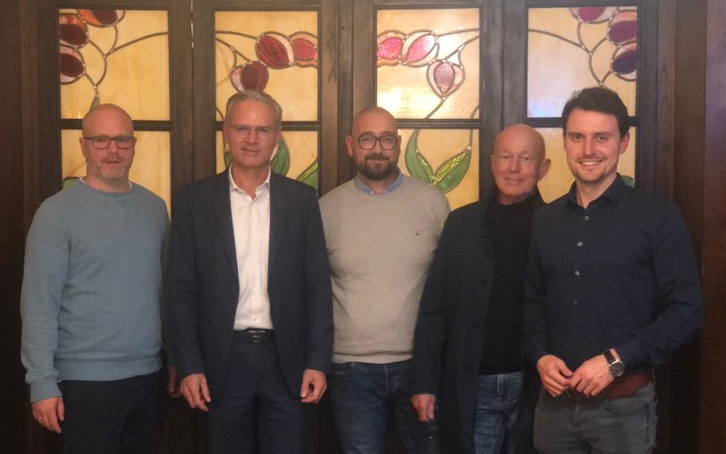 Sprachen beim Treff des CDU-Ortsverbandes Röhlinghausen/ Wanne-Süd über die Öffentliche Ordnung: (v.li.) Rafael Krämer, Dr. Frank Burbulla (Dezernent), der Vorsitzende des Ortsverbandes Robert Hensel, Heiner Kranemann und Markus Mähler.