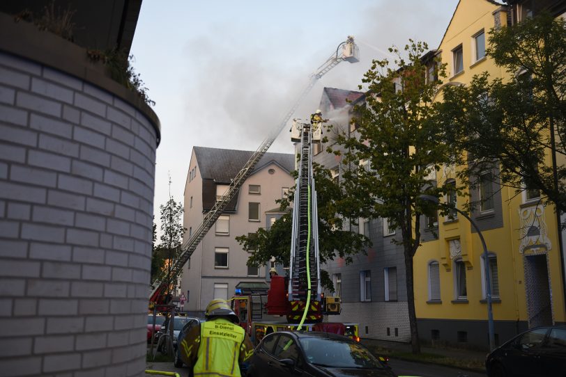 Dachstuhlbrand an der Jobststraße.