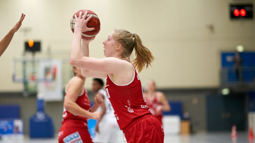 Die HTC Basketballerinnen ziehen durch ein 75:69 gegen die GiroLive Panthers Osnabrück in das Final-Four des DBBL Pokals ein.