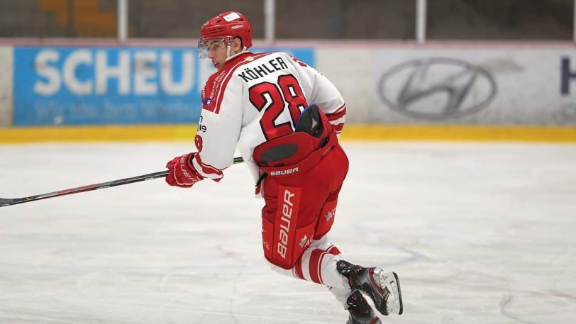 Leon Köhler, hier noch im Trikot des Kölner EC, wird mit einer Förderlizenz für den HEV ausgestattet.