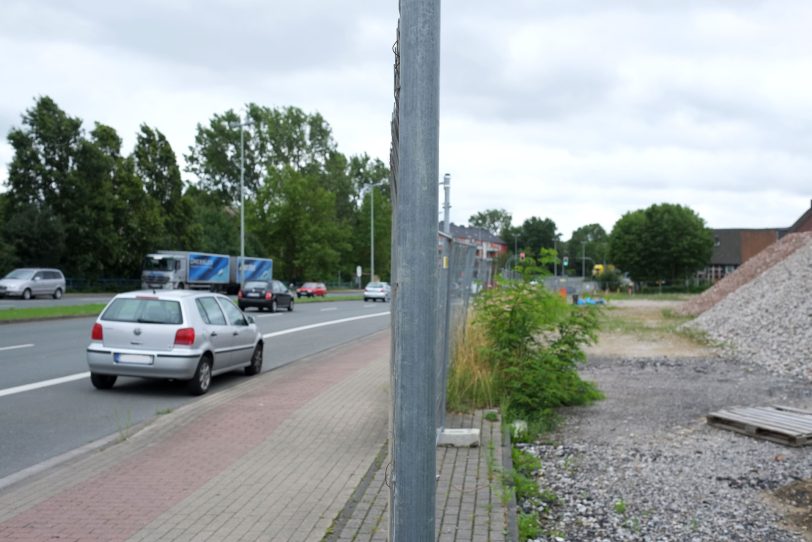 Nur Schutt ist noch vom Gebäude des ehemaligen Autohändlers Ford Heilmann übrig geblieben.