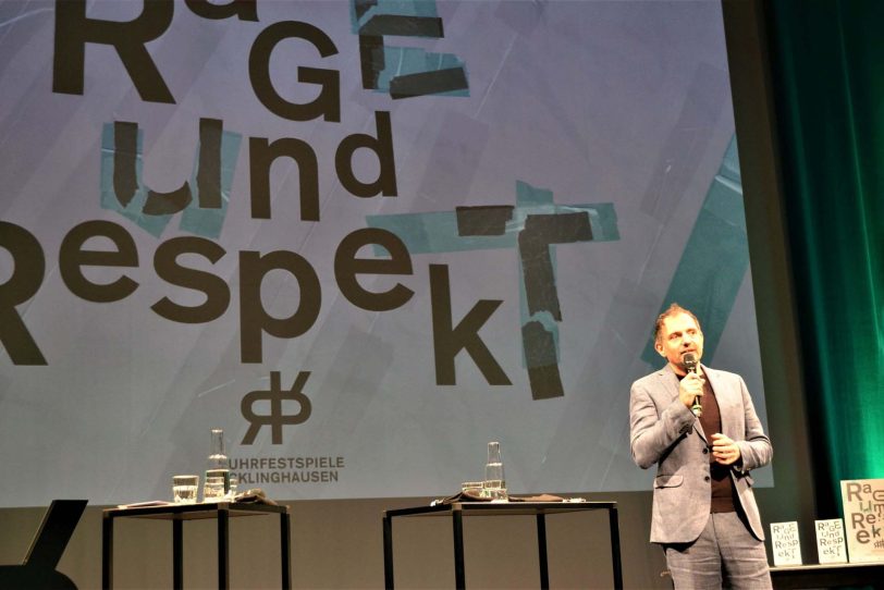 Intendant Olaf Kröck präsentierte das Programm der 77. Ruhrfestspiele, das heuer unter dem Motto „Rage und Respekt“ steht.