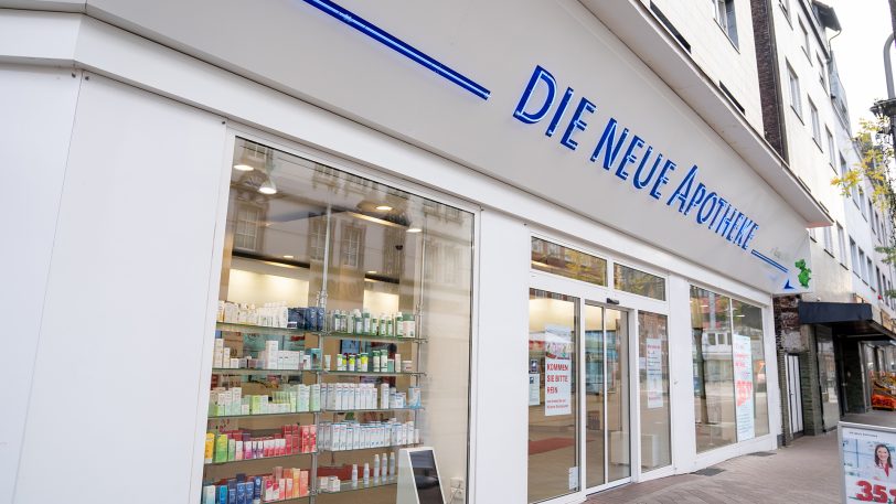 Die Neue Apotheke mit ihrer Filiale an der Hauptstraße in Wanne-Eickel.