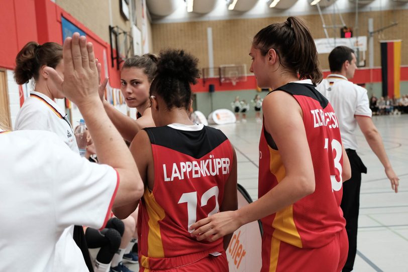 Das Basketball Länderspiel Deutschland Niederlande in der H2K-Arena.